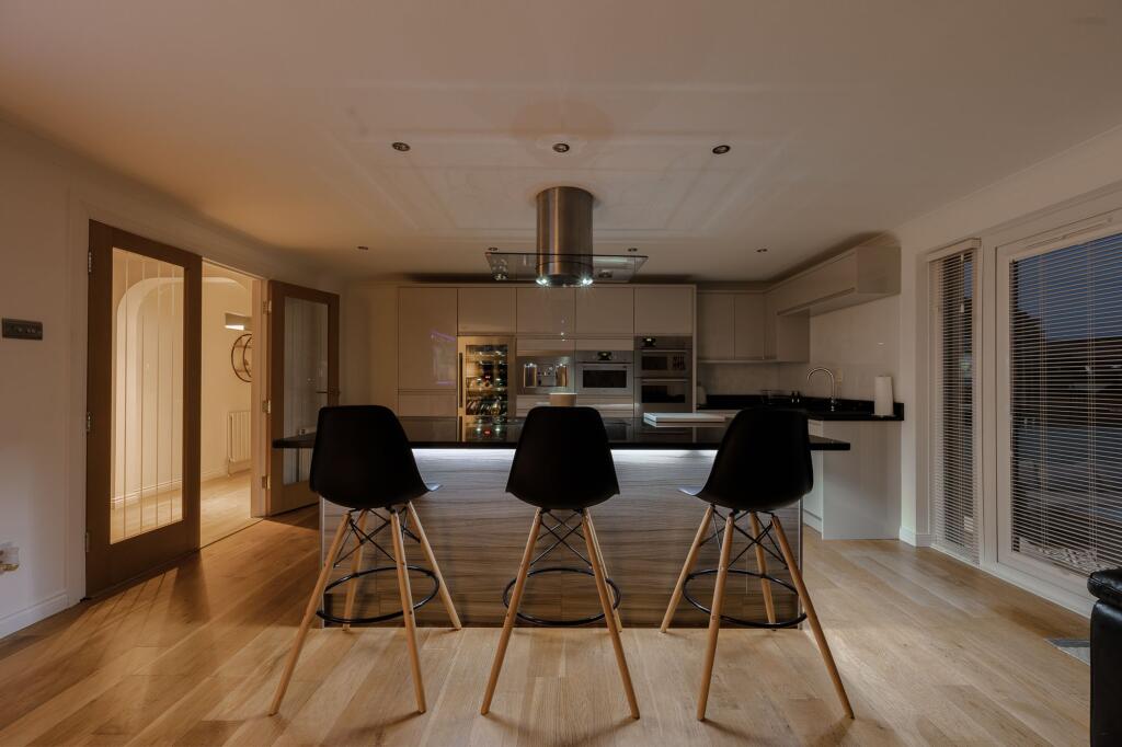 House in Edinburgh, West Lothian - View 2