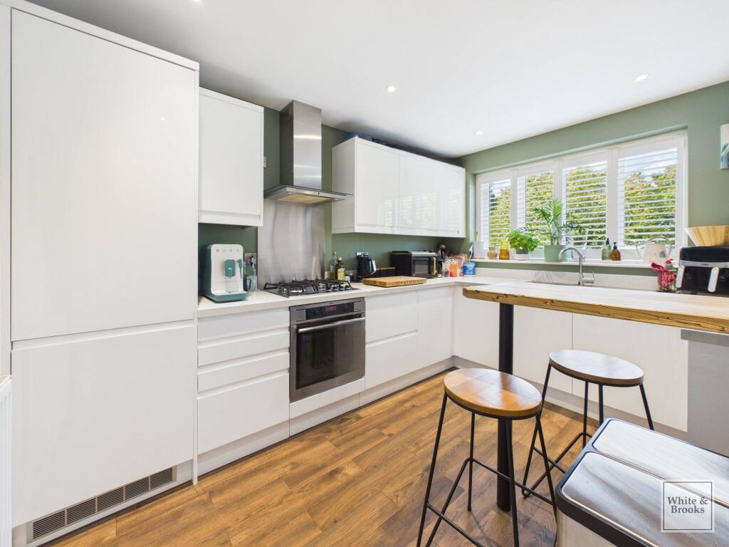 House in Portsmouth - View 3