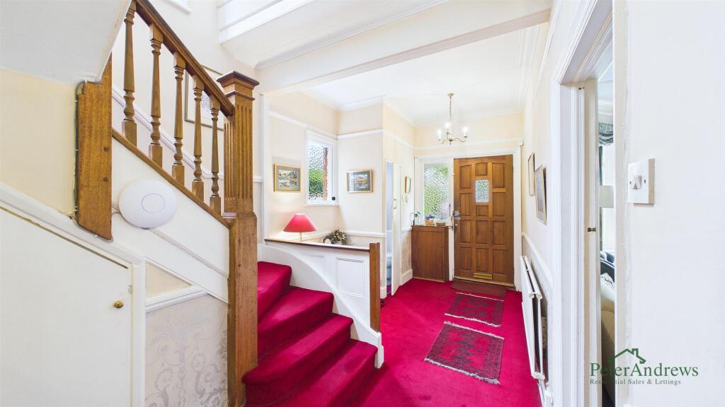 House in London - View 3