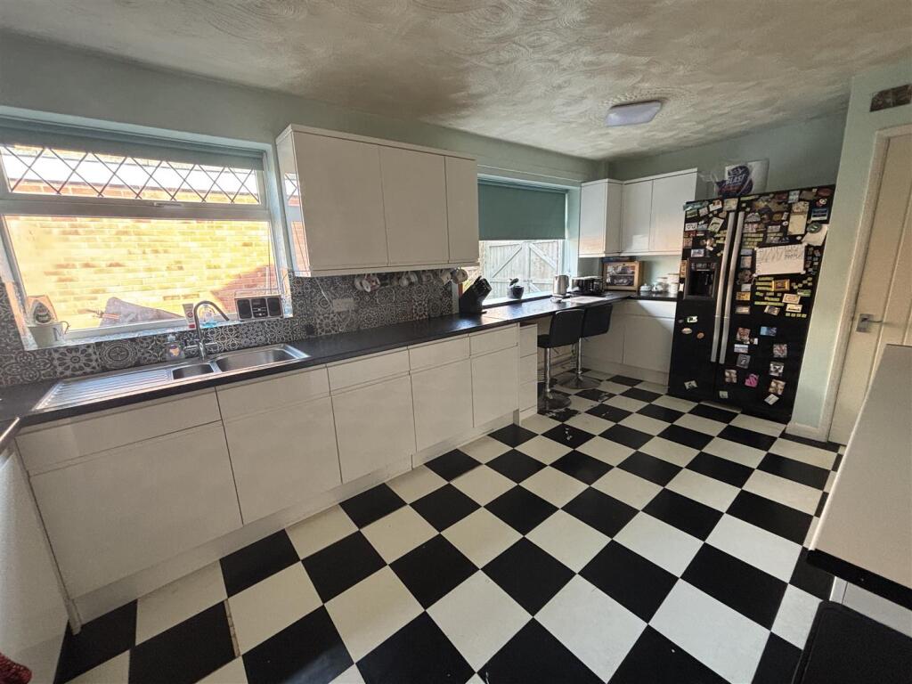 House in Leicester, City of Leicester - More
