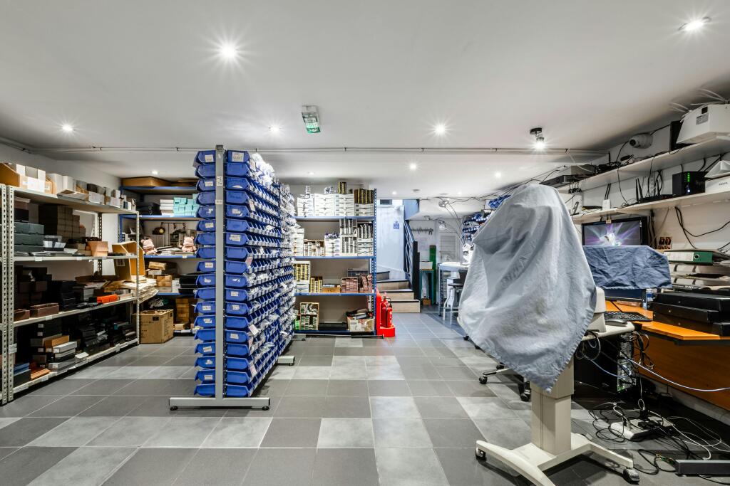 Hanbury St 28 - Low Res 6.jpg