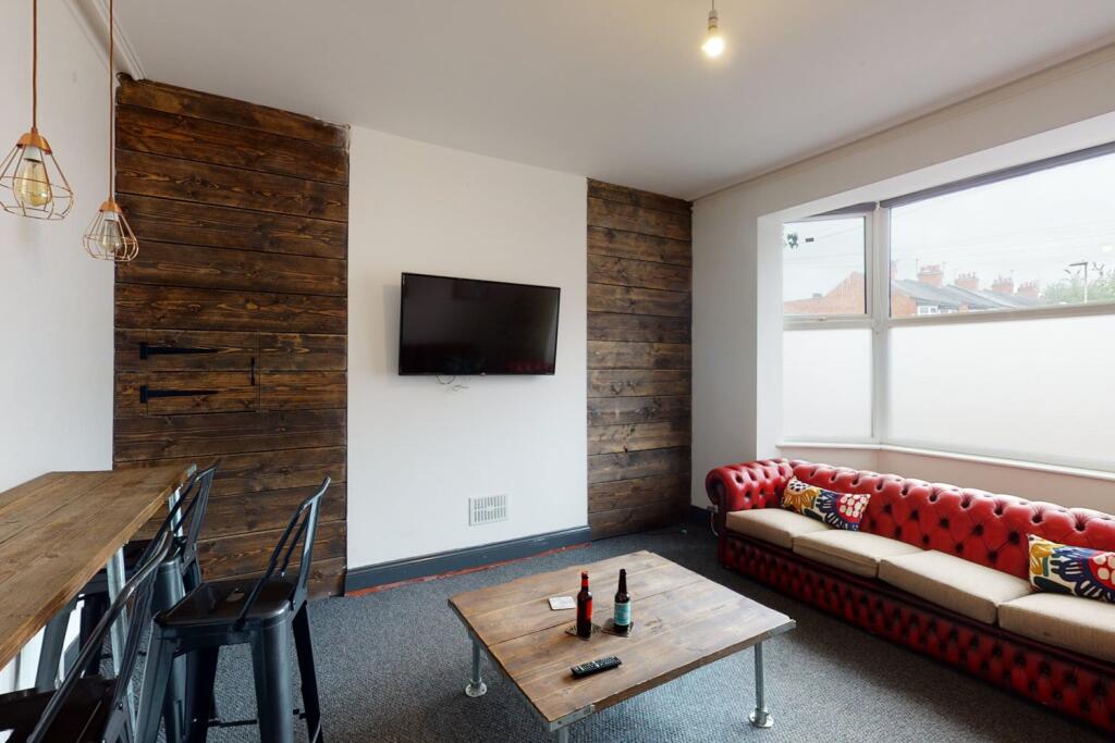 1 bedroom house share for rent