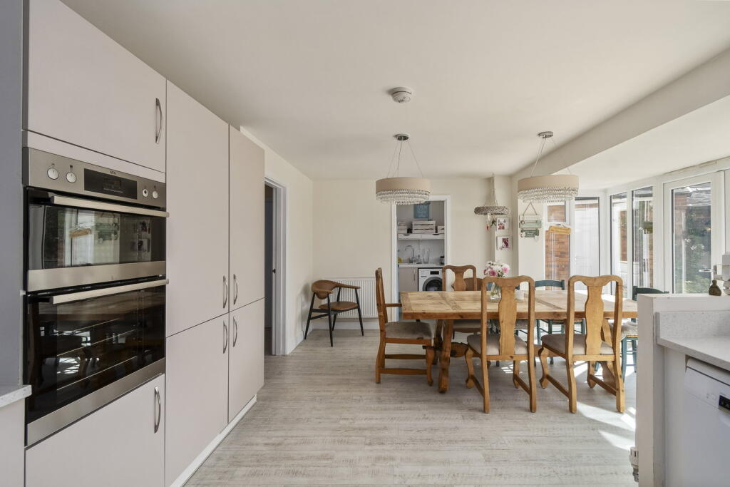 House in Stevenage - View 5