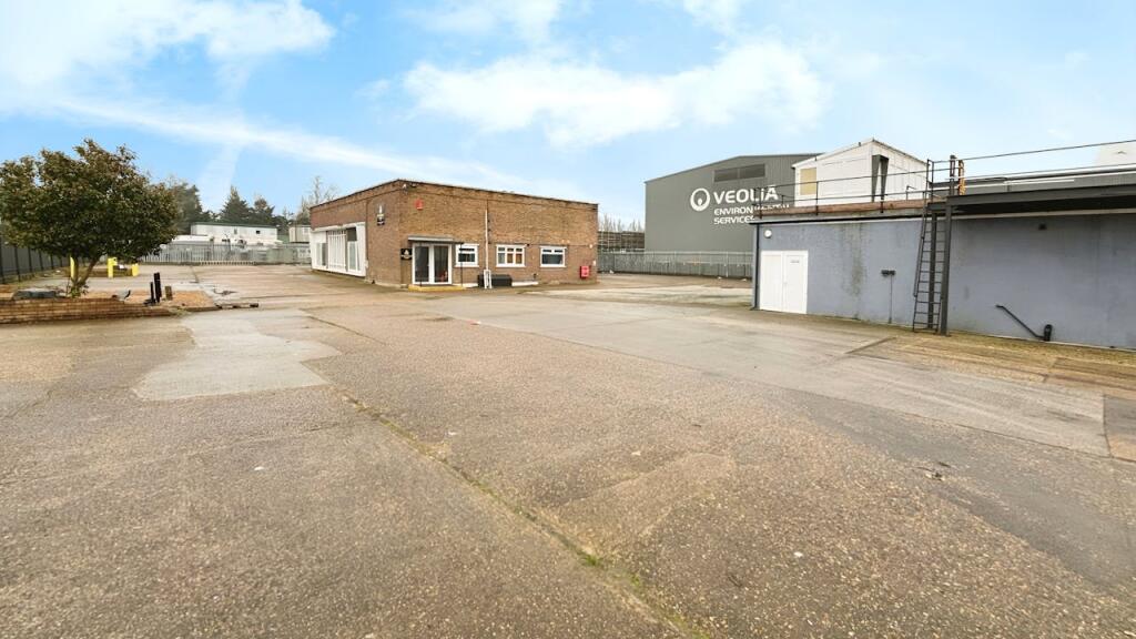 Main image of property: Archersfield, Burnt Mills, Basildon, SS13 1DN