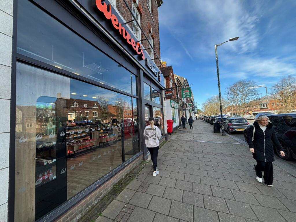 Additional image 7 of High Street, Harpenden, AL5