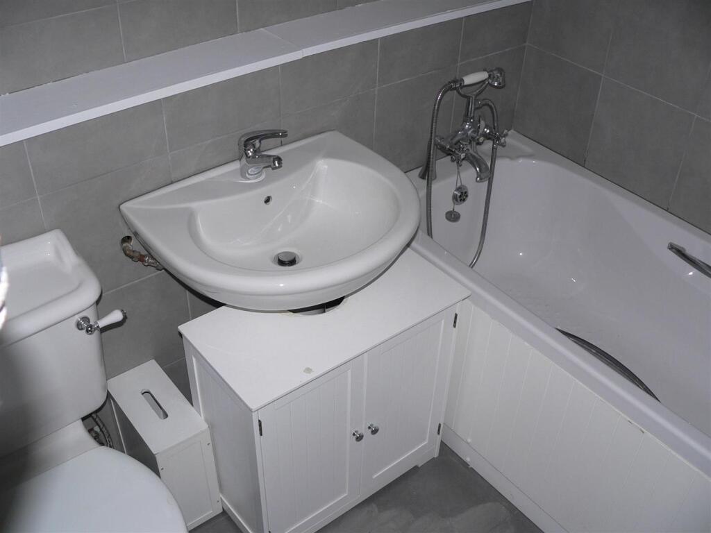 Additional image 6 of Brook Farm Walk, Birmingham