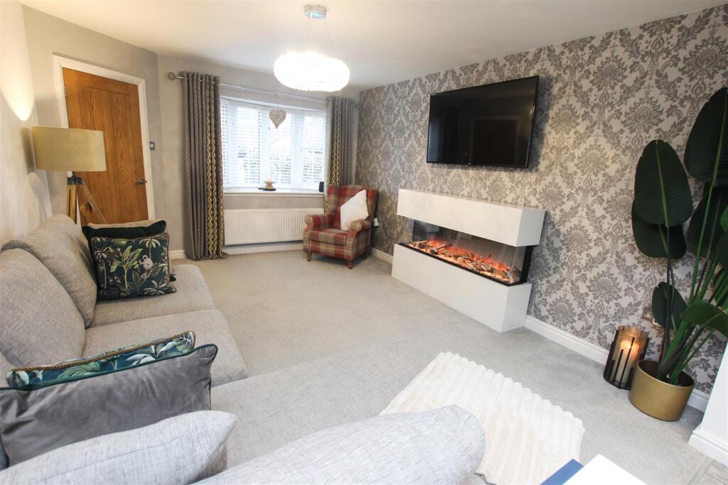 Belvoir Avenue, Barnburgh, Doncaster photo 3