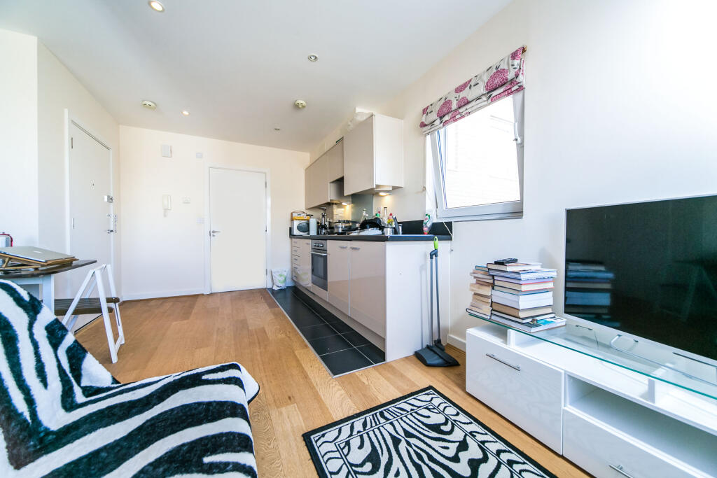 Property photo 8