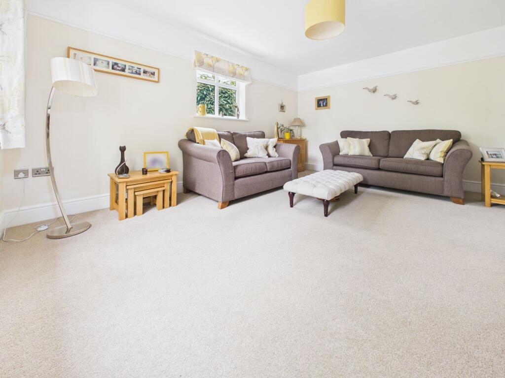 House in North Hertfordshire, Jubilee Industrial Centre - View 5
