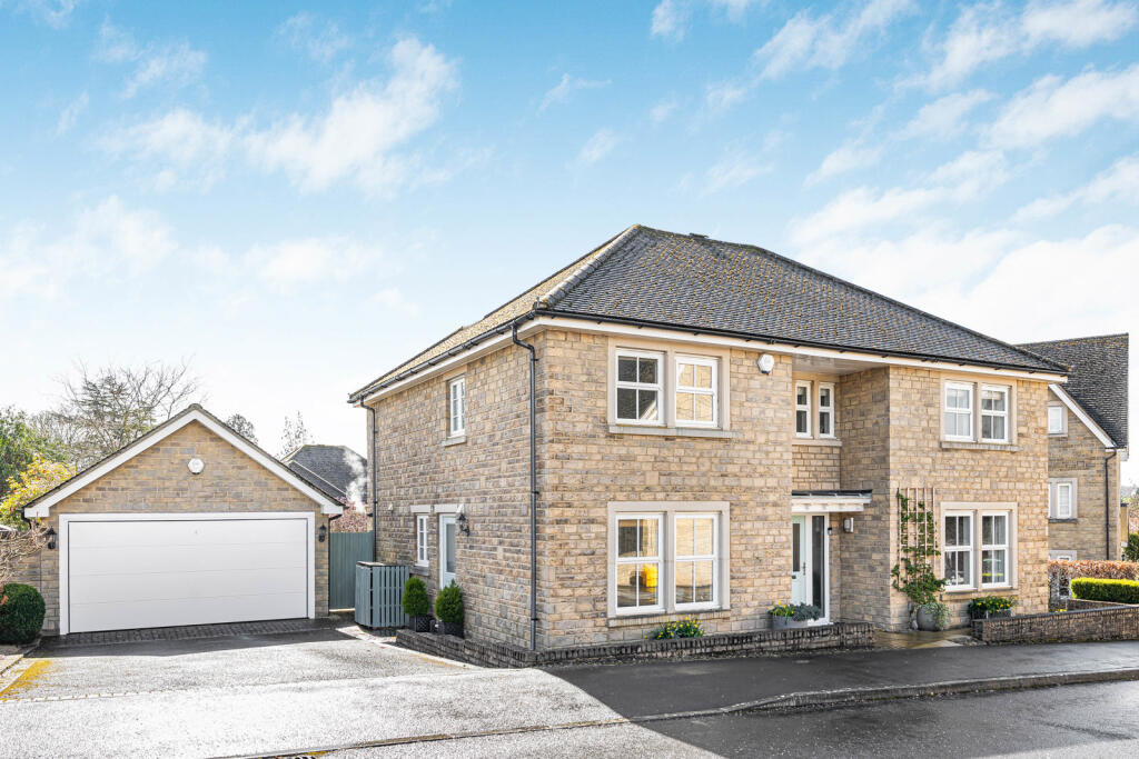 Main image of property: Roberts Close, Cirencester, Gloucestershire, GL7