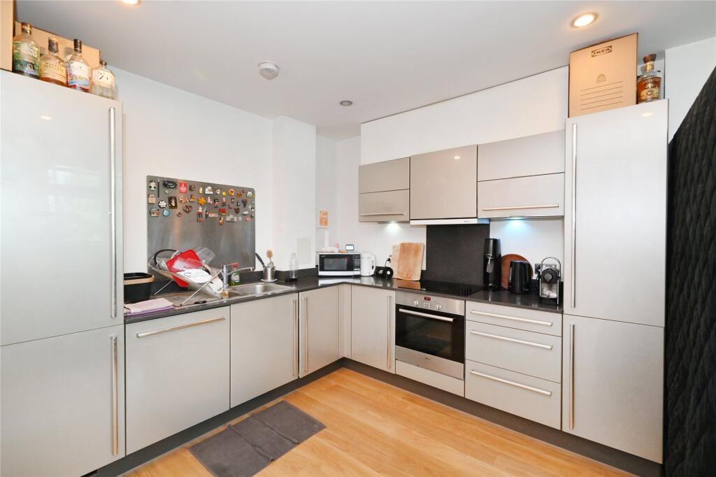Ross Way, London, E14 - View 3