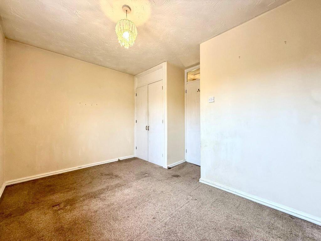 House in Streatley, Central Bedfordshire - More