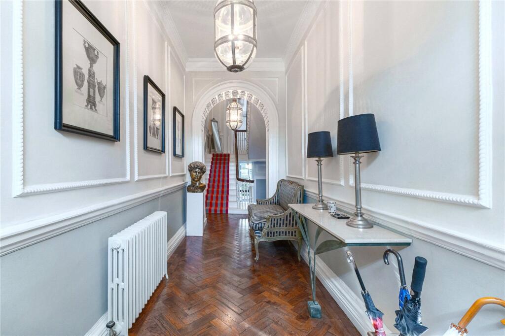 Additional image 2 of Queen Square, Bath, Somerset, BA1