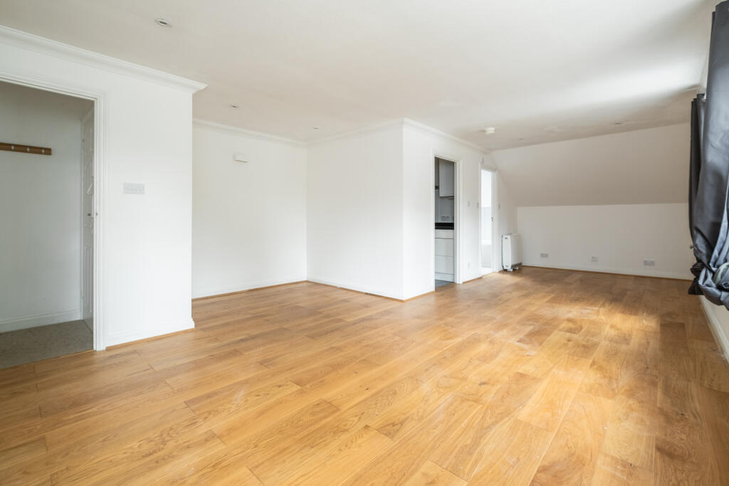 Bramwell Mews, London, N1 - View 5