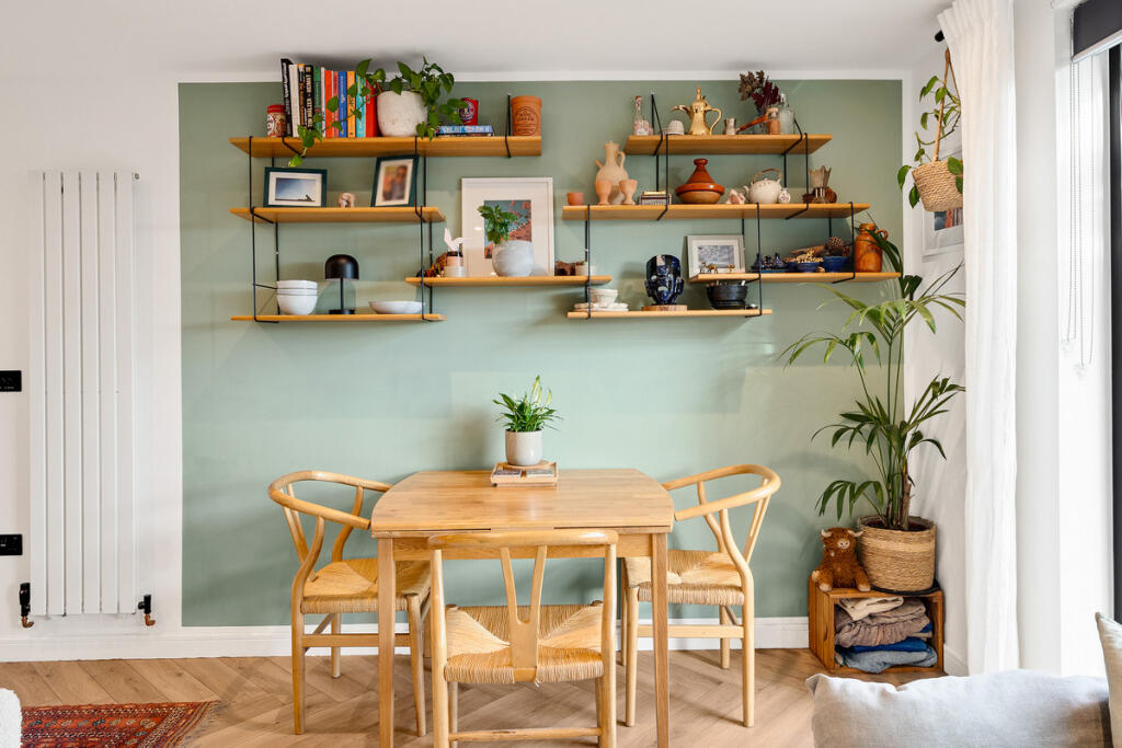 Apartment in London - View 5