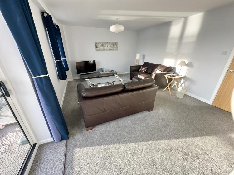 Apartment in Ipswich, Stoke - View 5