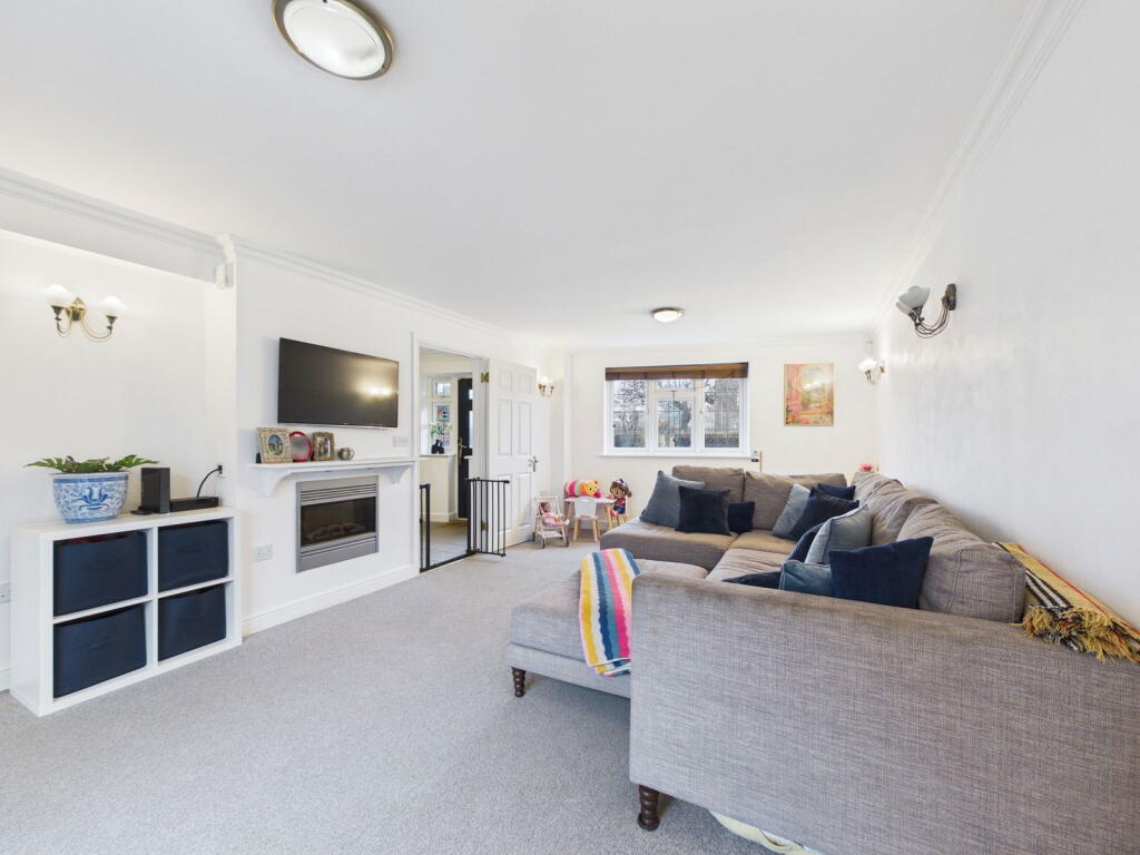 House in Worthing, West Sussex - View 5