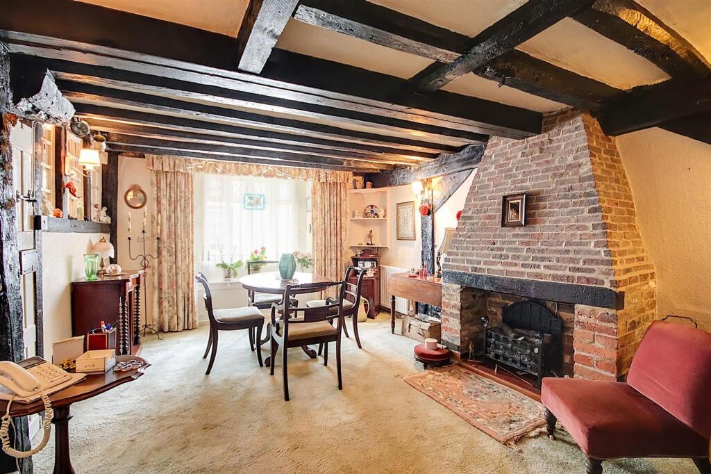 House in Brighton - View 4