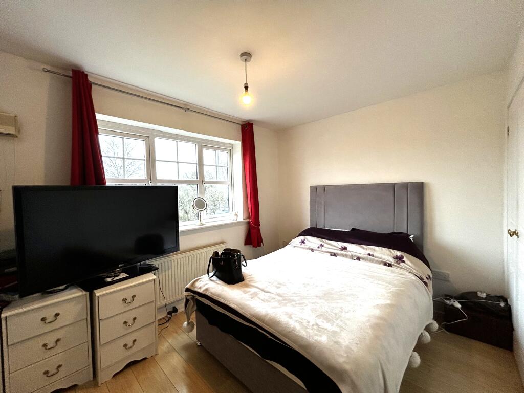 Apartment in Walsall, Hardwick - More