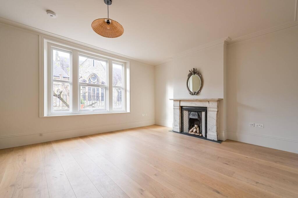Main image of property: N8, Crouch End, London, N8