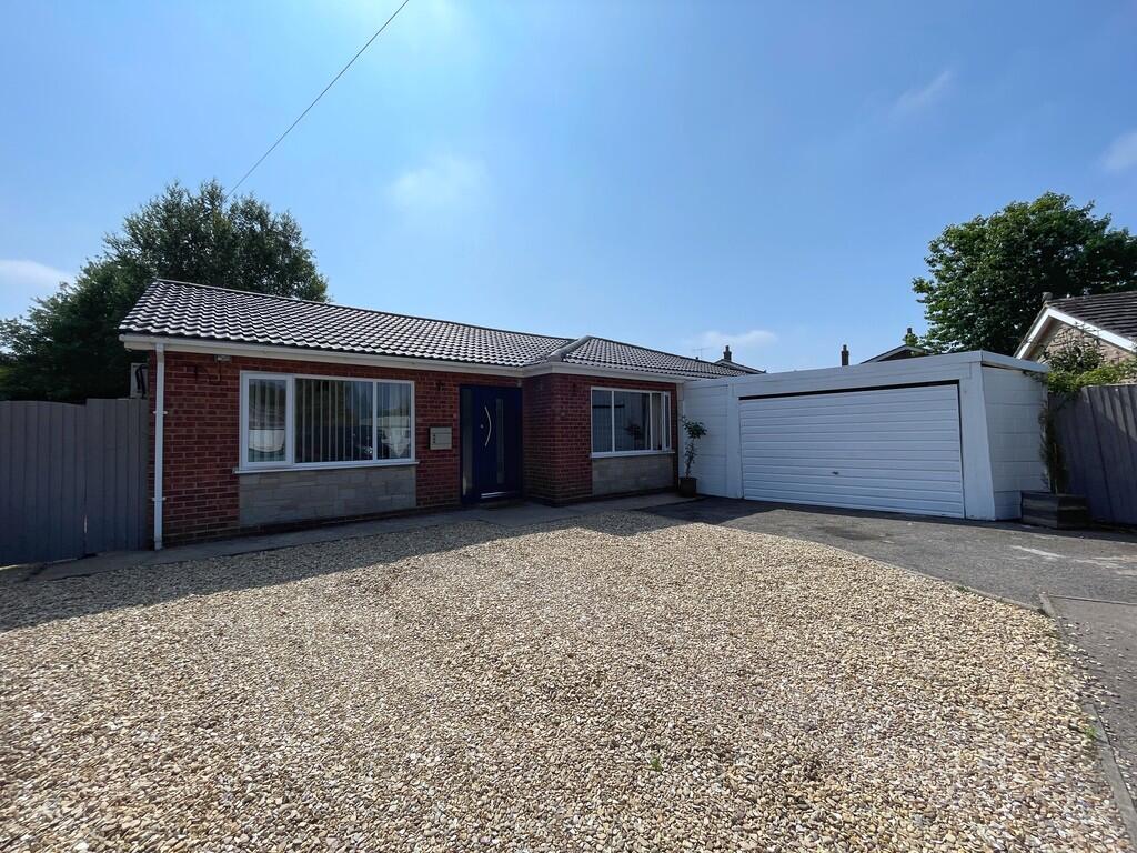 16, Abbots Gardens, Whaplode PE12 6SZ photo 3