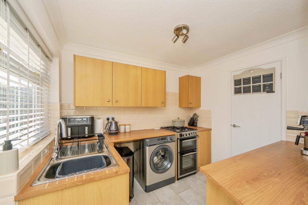 House in Lichfield, Dimbles - View 5