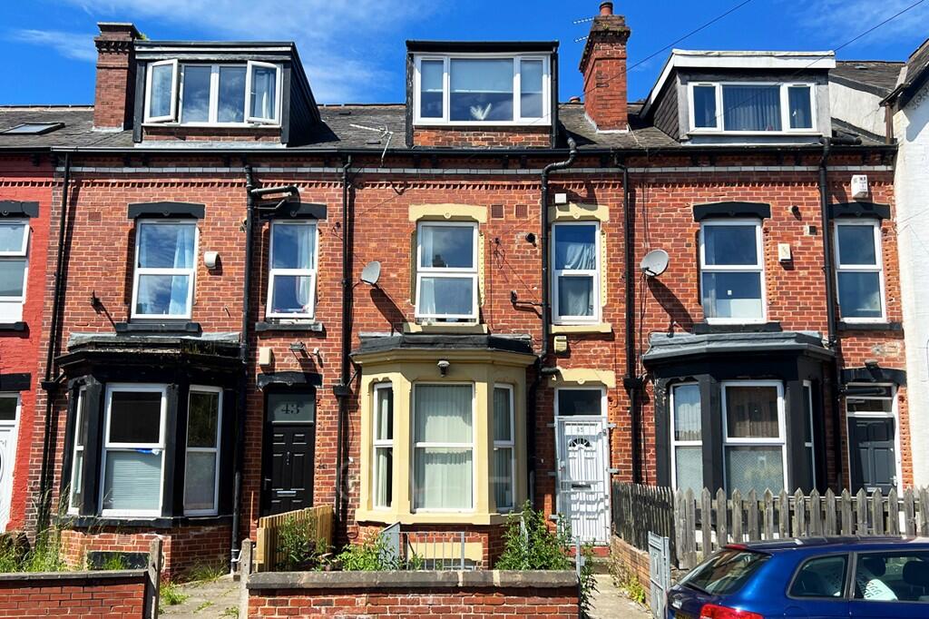 Main image of property: Delph Mount, Leeds, LS6 2HS