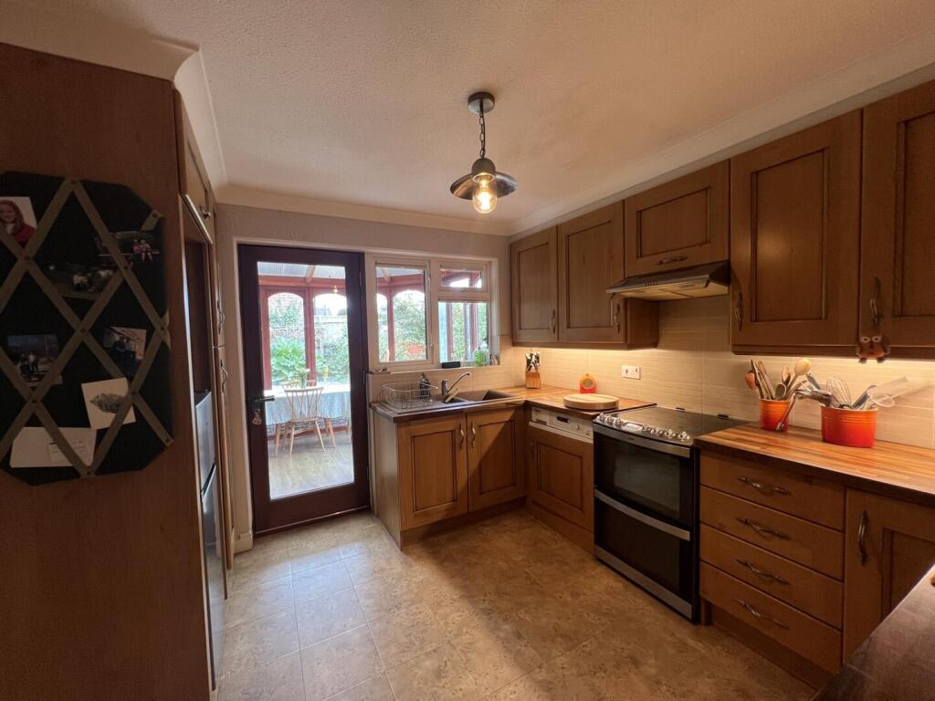 House in Darlington - More