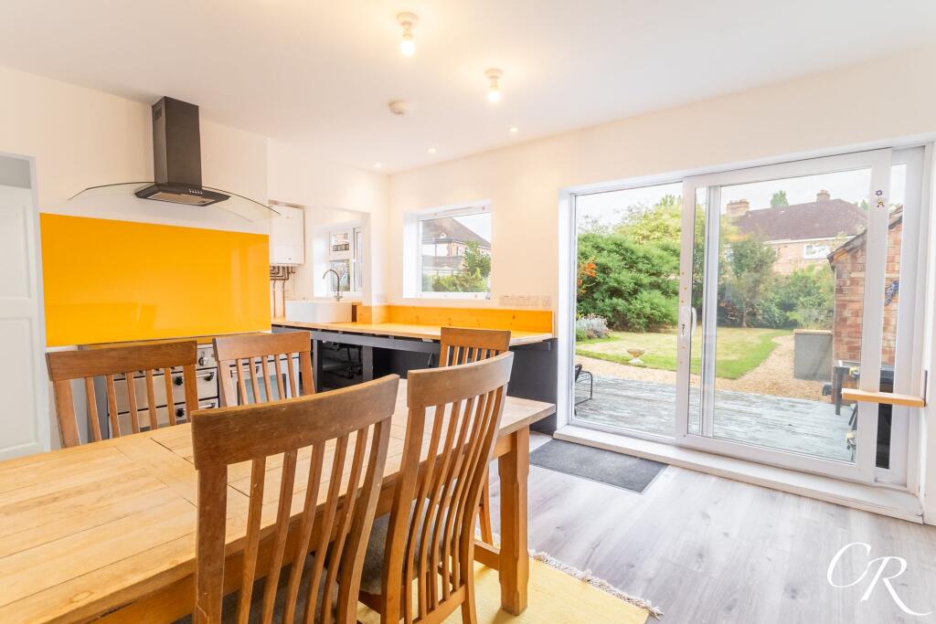 Clyde Crescent, Cheltenham, GL52 photo 4