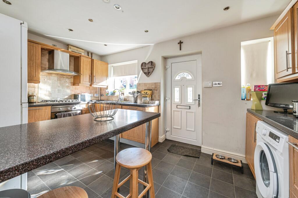 Fisher Way, Heckmondwike, WF16 photo 3