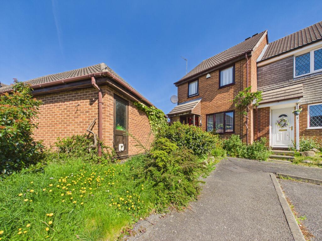 Main image of property: Shenington Way, Oakwood