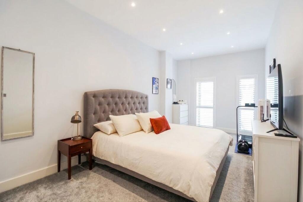 Apartment in Salisbury - View 4
