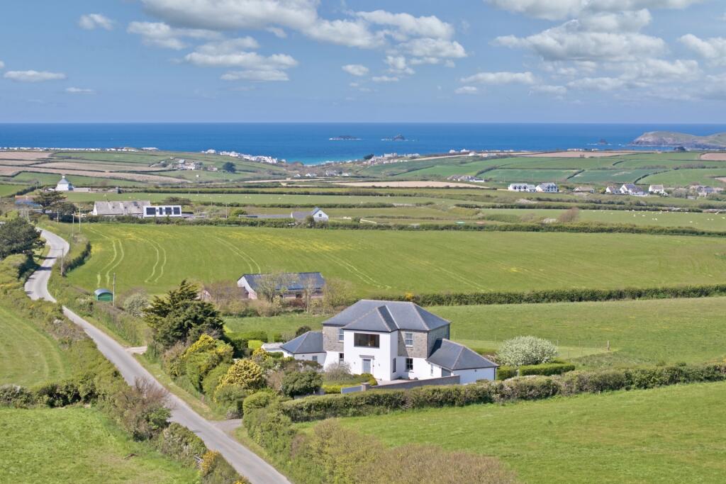 Tredower, Near Treyarnon Bay, PL28 photo 4