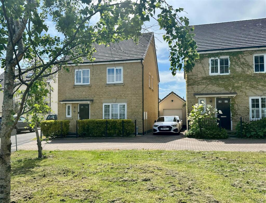 Main image of property: Sandown Crescent, Corsham