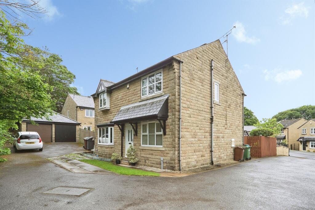 Main image of property: Coverley Rise, Yeadon, Leeds