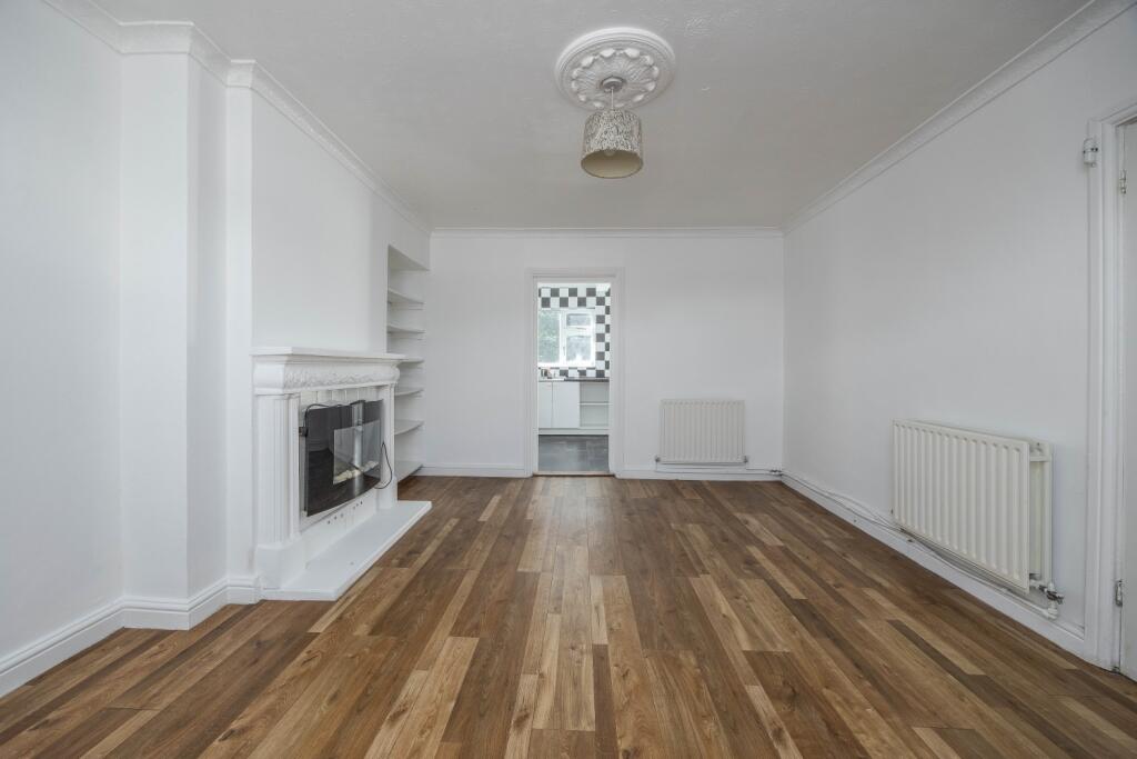 Aston Road, Willenhall, Wv13 photo 2