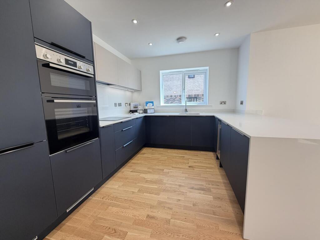 Fleet Road, Felixstowe - View 3