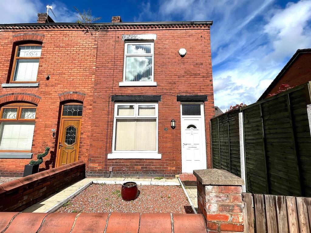2-bed terraced on Sefton Street, Leigh, £129,950
