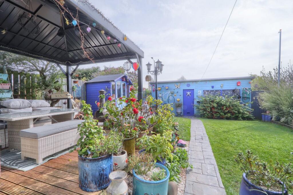 House in Stockton-on-Tees - More