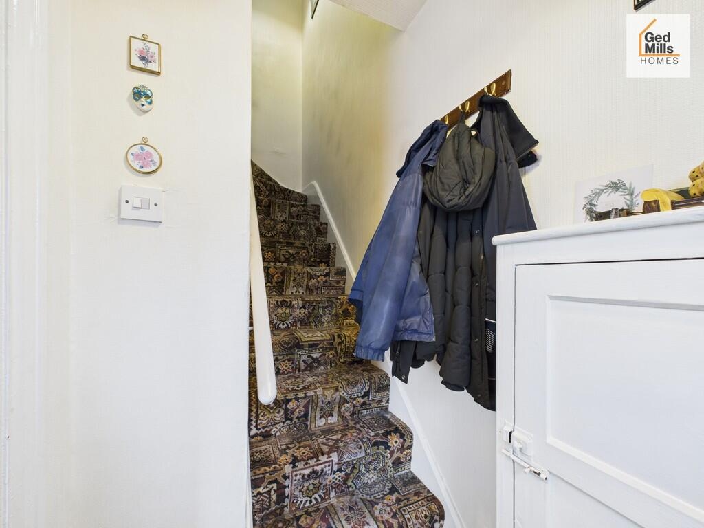 Cotswold Road , Blackpool photo 4
