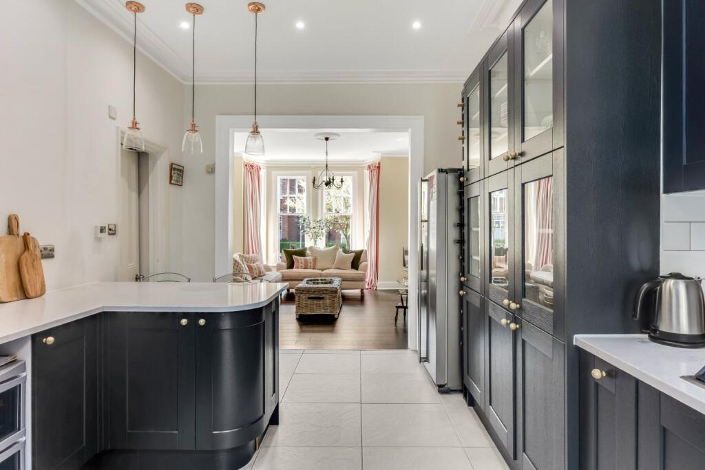 Main image of property: Sarre Road, West Hampstead, NW2