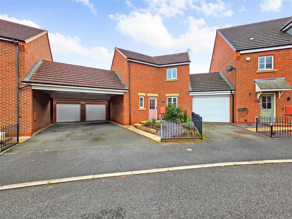 Main image of property: Cherwell Gardens, Bingham, Nottingham
