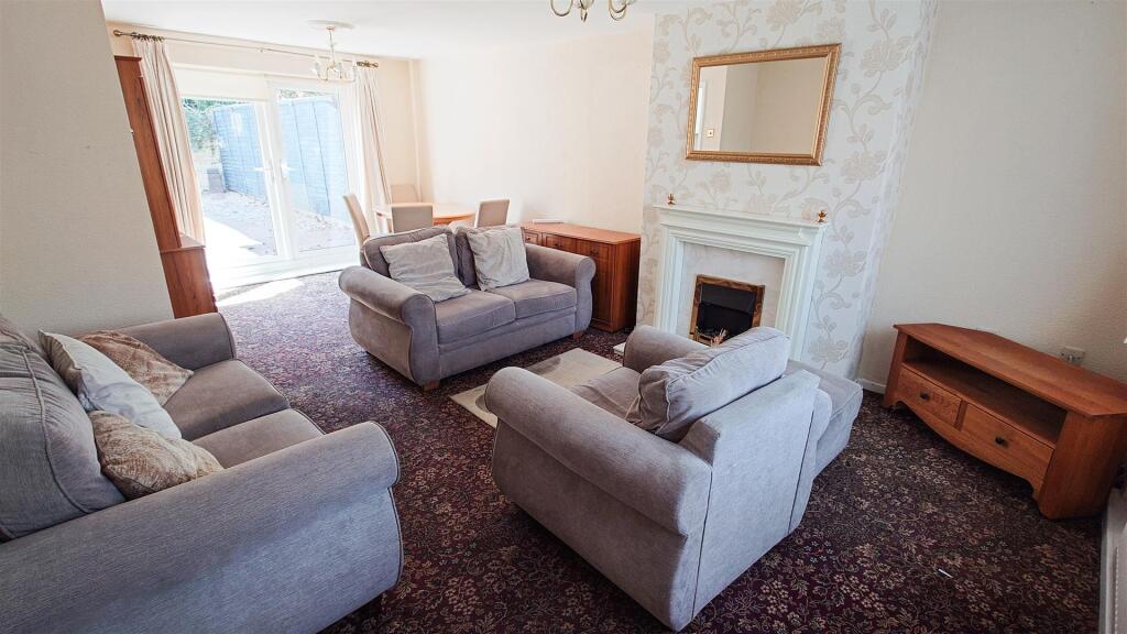 House in Doncaster, South Yorkshire - View 3