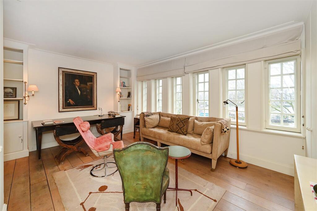 Main image of property: Cheyne Walk, Chelsea, SW3