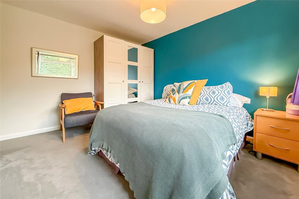 Additional image 7 of Aplins Close, Harpenden, Hertfordshire, AL5