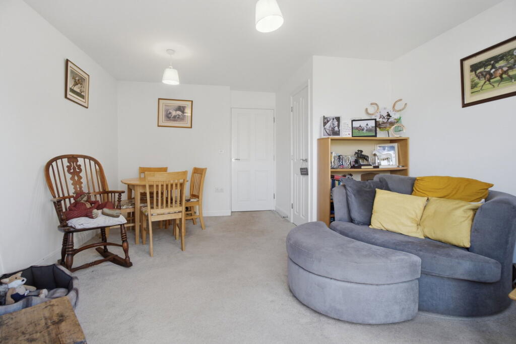 House in Ledbury, Herefordshire - More