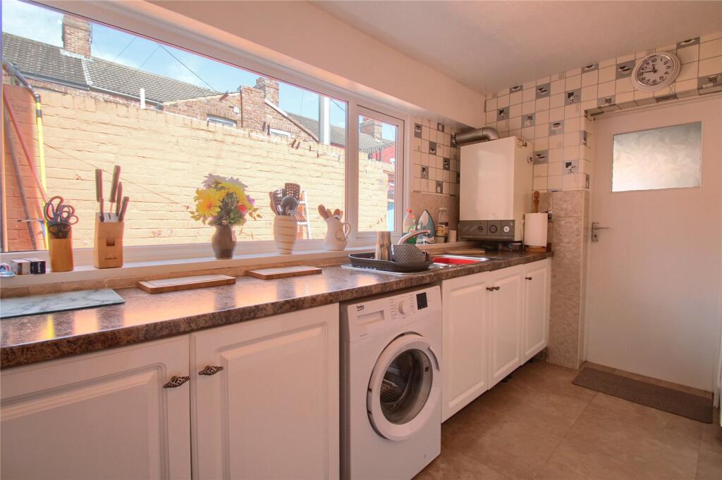 House in Middlesbrough, North Ormesby - More