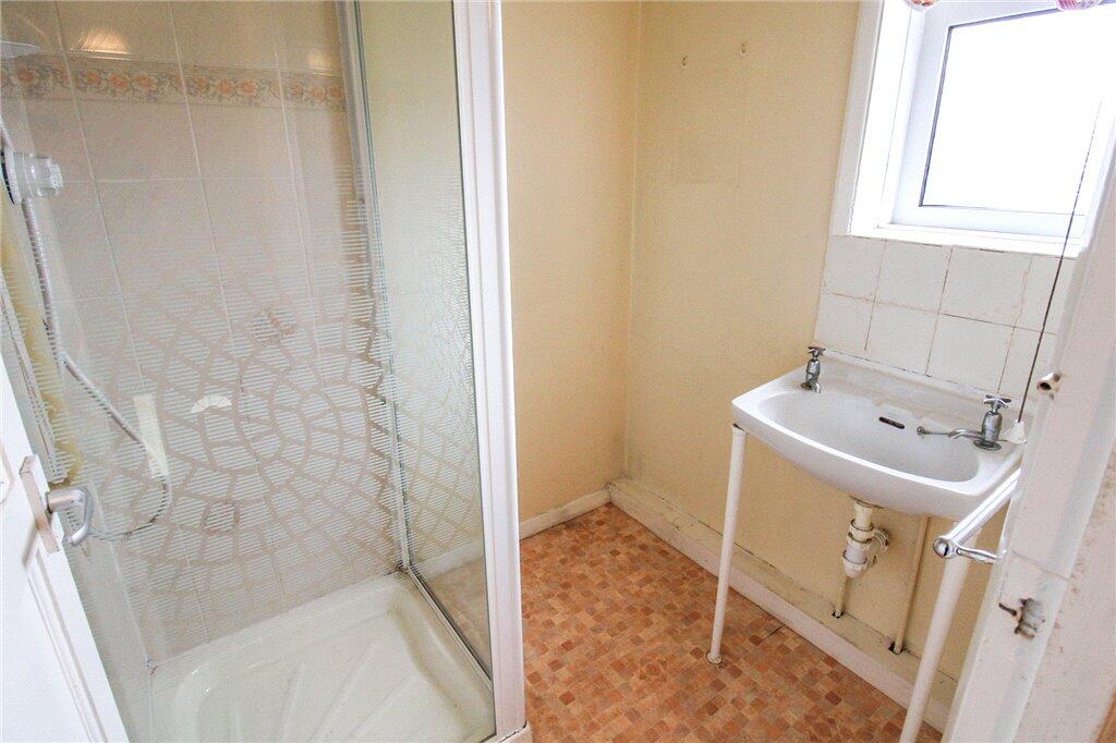 Whin Knoll Avenue, Keighley, West Yorkshire, BD21 - View 5