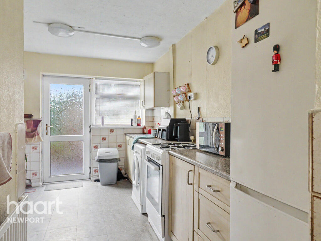 John Bull Close, Newport photo 3