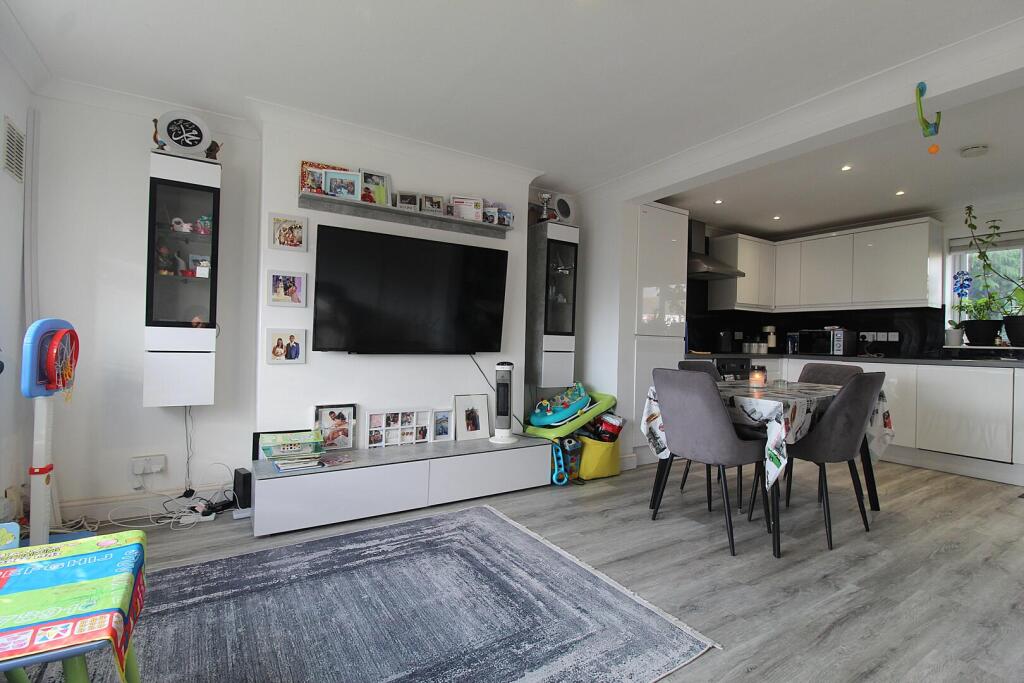 Main image of property: School Row, Hemel Hempstead